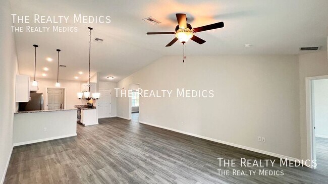 Foto del edificio - 4165 Hammock Rd