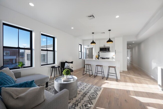 Foto del edificio - 631 Saratoga St