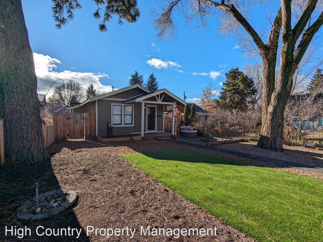 1 br, 1 bath House 605 NW Delaware Ave. House Rental in Bend, OR