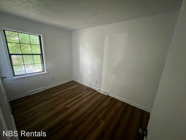 Building Photo - 4 br, 1.5 bath House - 1020 Long Meadows D...