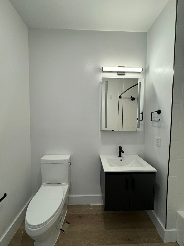 Building Photo - 36 Madison St