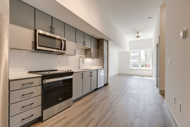 Photo - Walk to Geodis - 1 Bed Condo in WEHO!