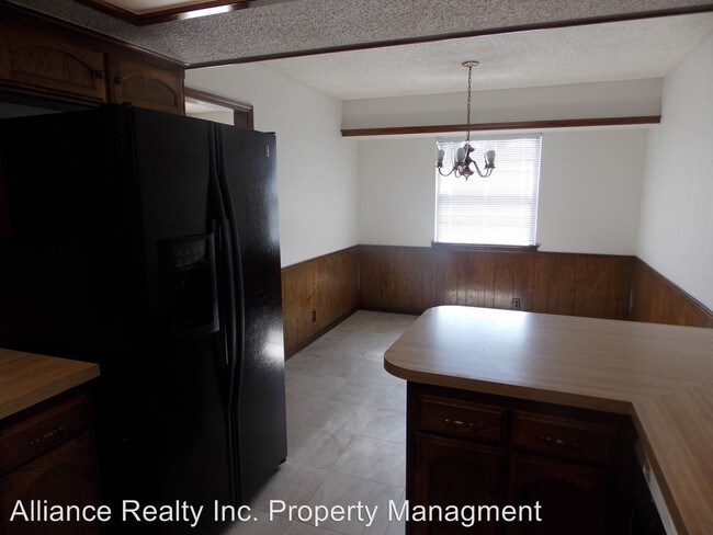 Foto del edificio - 10218 Fairfax Ln