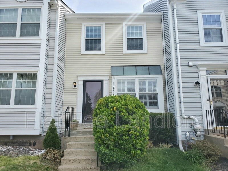 13973 Big Yankee Ln, Centreville, VA 20121 Condo for Rent in
