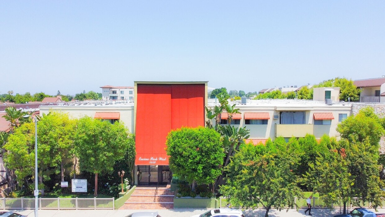 Primary Photo - Encino Park West