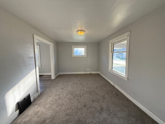 Building Photo - 227 Idylwild St NE