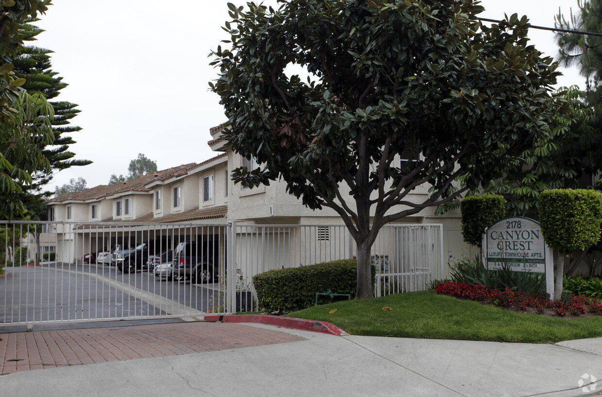 Primary Photo - Canyon Crest Townhomes