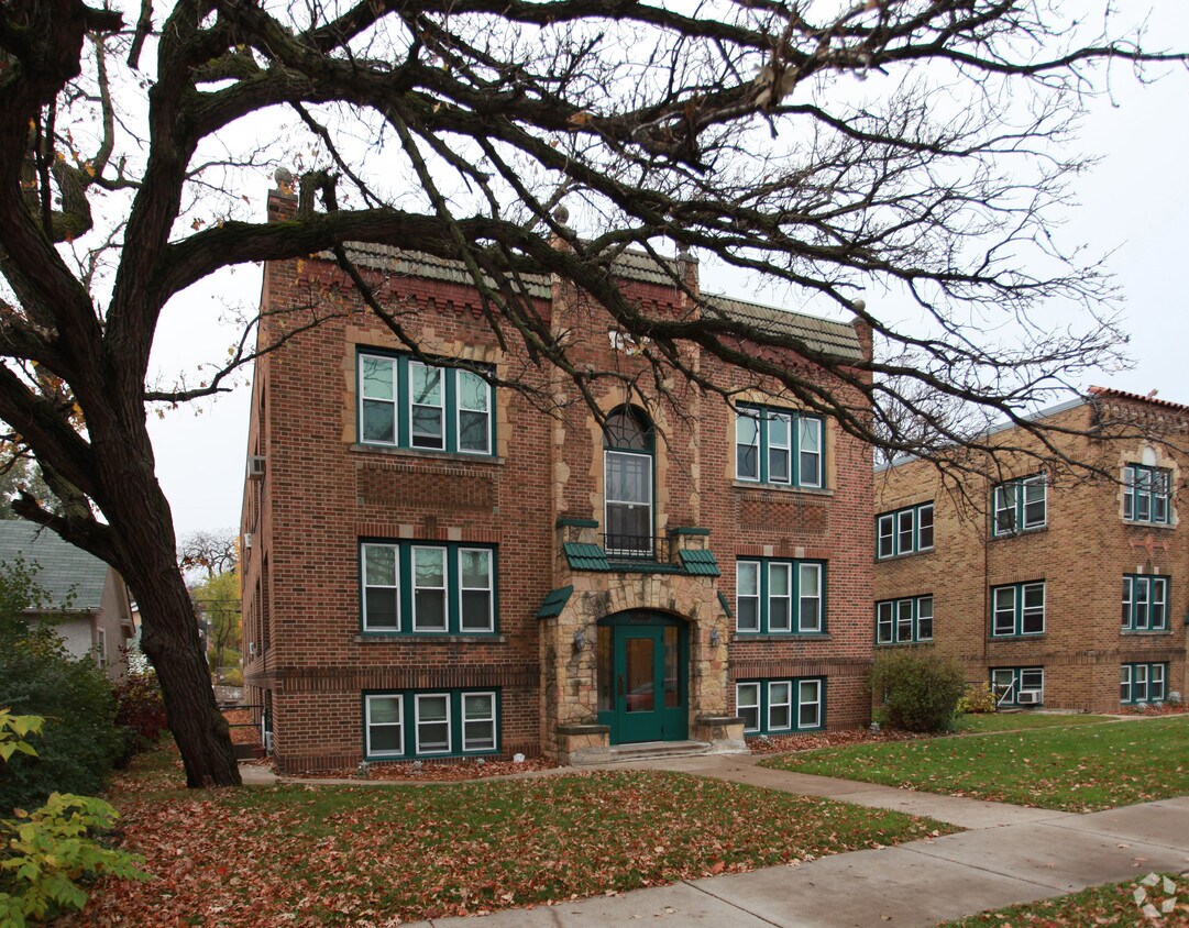 Foto del edificio - 4430 Nicollet Ave