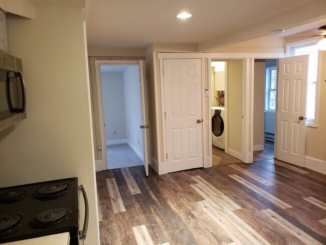 cocina y sala de estar - 1379 Wetherill Rd