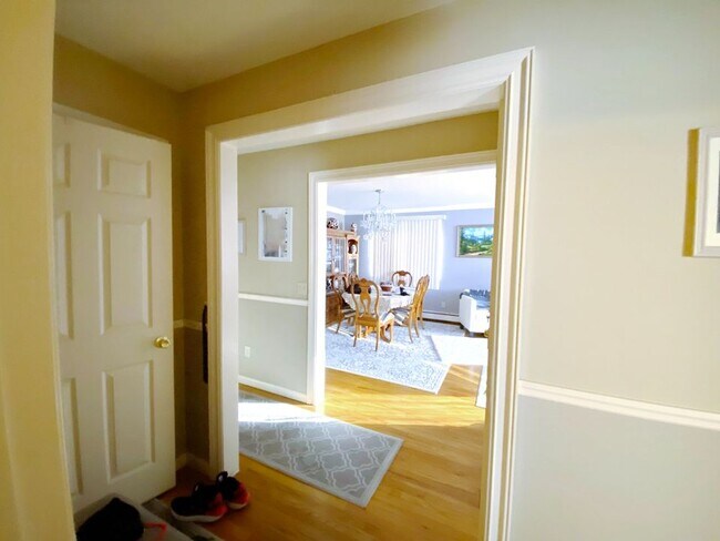 Building Photo - 58 Sherman Ave