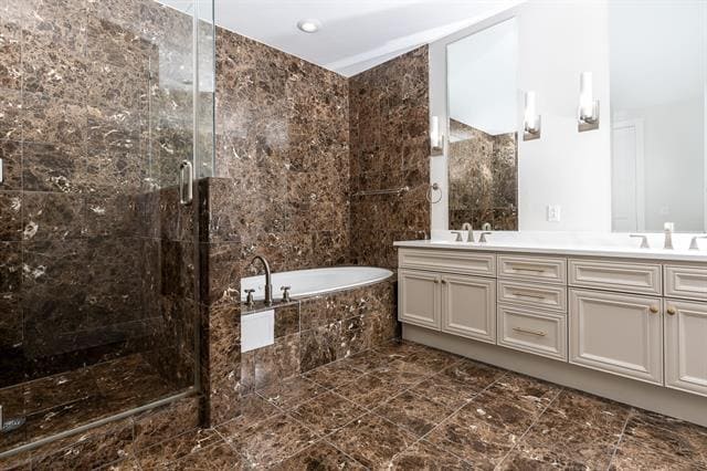Foto del edificio - 8066 Park Ln