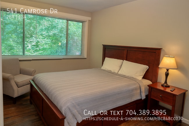 Building Photo - 541 Camrose Dr