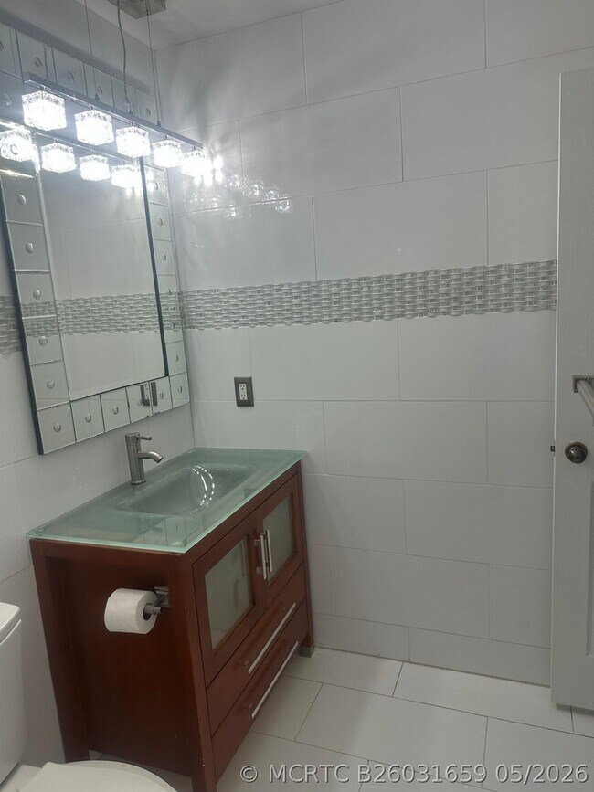 Foto del edificio - 7324 SW 162nd Ct