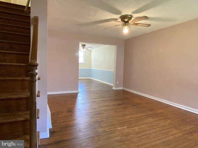Building Photo - 138 Madison Dr