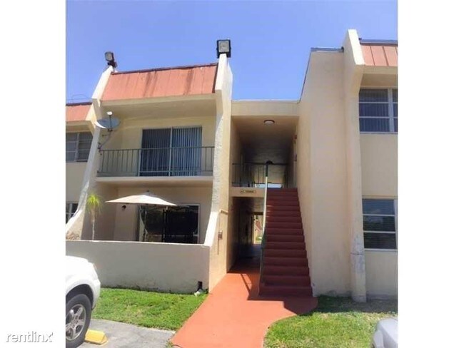 Building Photo - 13966 SW 90th Ave