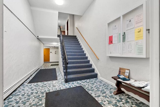Foto del edificio - 310 Brook Village Rd