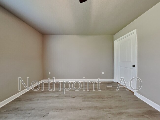 Foto del edificio - 8227 SW 3rd St