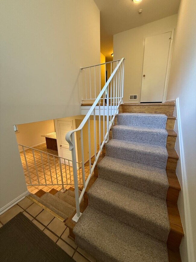 Foto del edificio - Hillcrest at Saffold Way