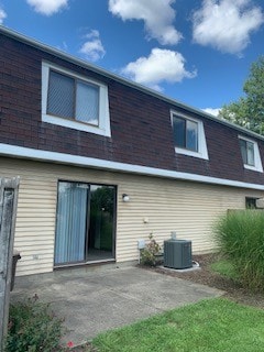 Building Photo - 1044 Sunhaven Dr