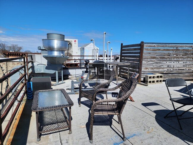 Foto del edificio - MALCOLM X BOULEVARD