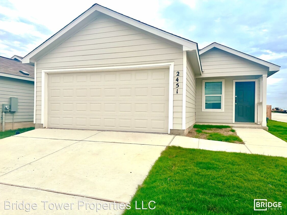 4 br, 2 bath House 2451 Lake Hills House Rental in Canyon Lake, TX