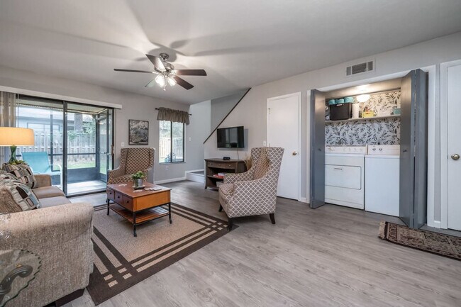 Foto del edificio - 2300 SW 43rd St