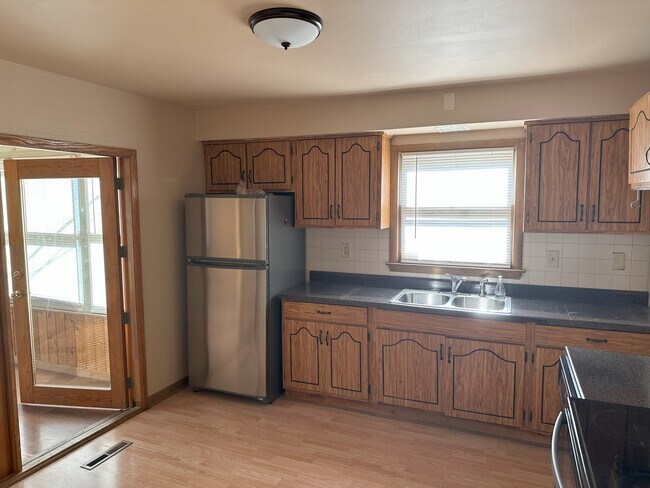 Foto del edificio - 3162 S 72nd St