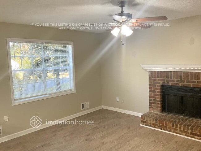 Building Photo - 1021 Coker Cir NW