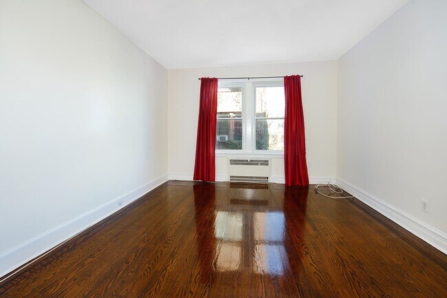 Building Photo - 340 Fairmount Ave
