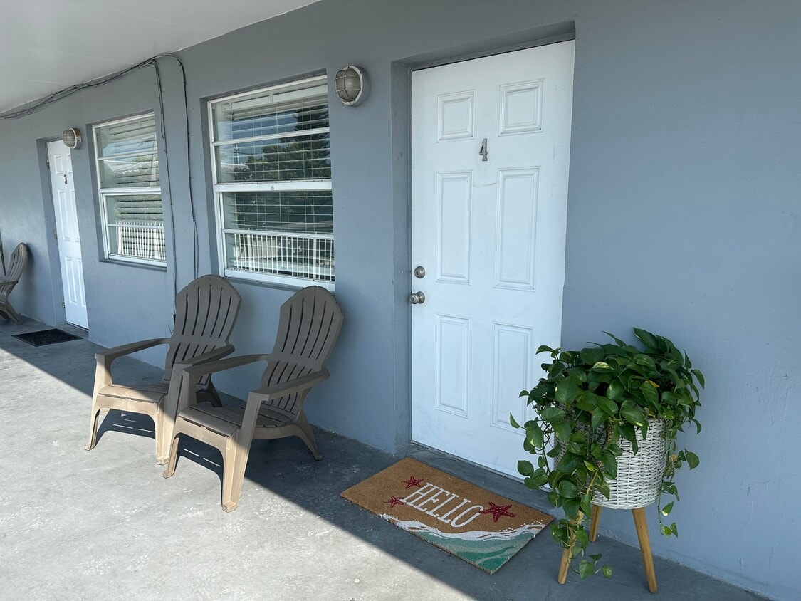 Porch - 1026 White St