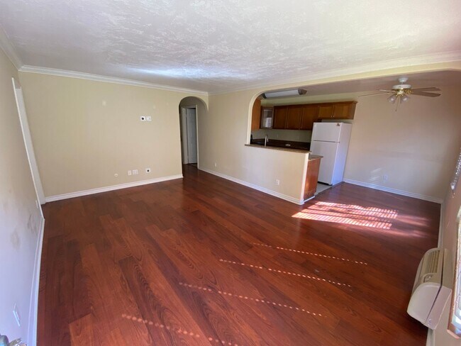 Building Photo - Stonemark on Avocado