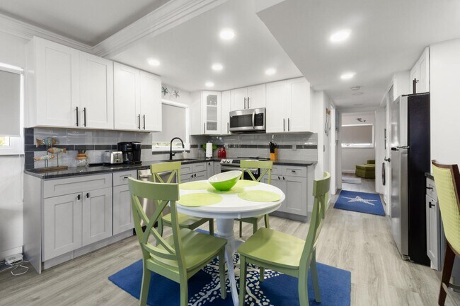 Foto del edificio - 3675 Gulf Blvd