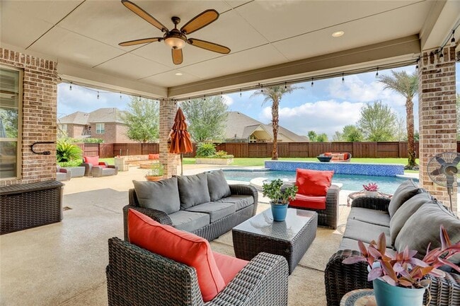 Building Photo - 10727 Stone Isle Ct