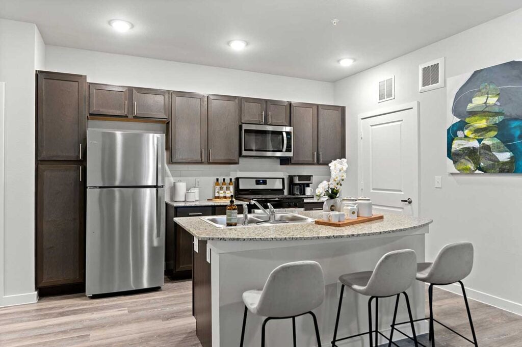 Thrive Almeda Genoa - 10100 Almeda Genoa Rd Houston, TX 77075