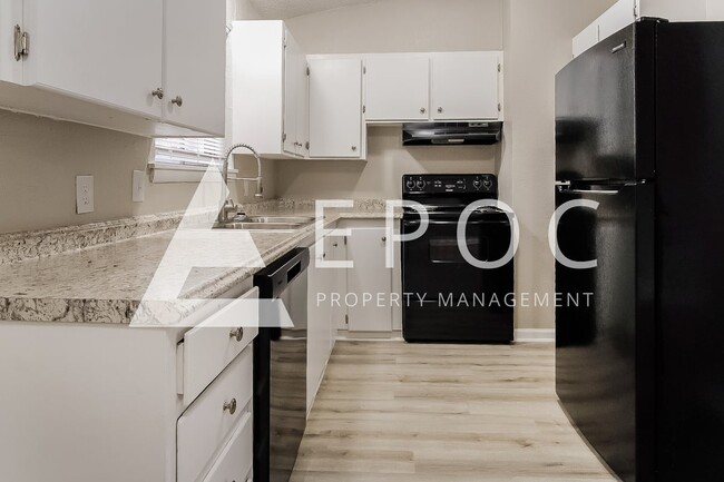 Foto del edificio - 5407 N Johnstown Ave