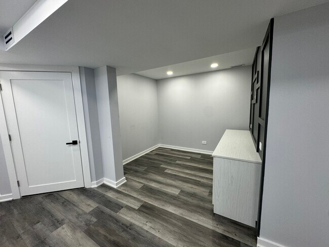 Foto del edificio - 1518 W Melrose St