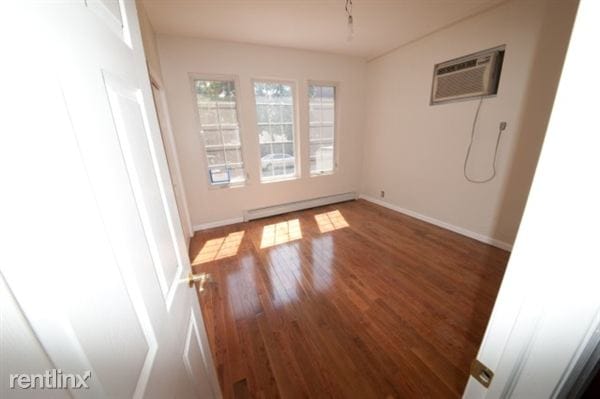 Building Photo - 4844 40th St