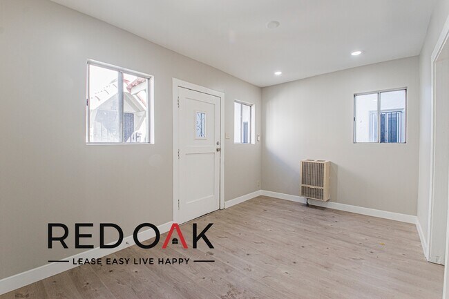 Foto del edificio - 424 E 20th St