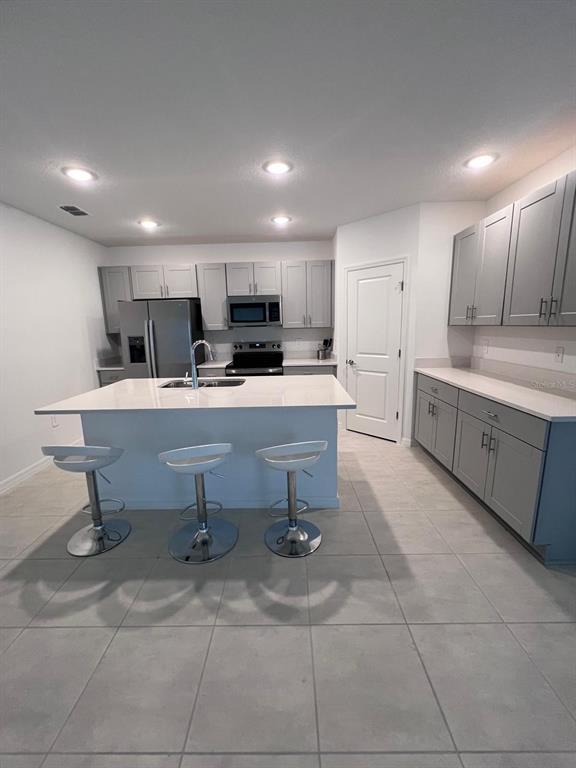 Foto del edificio - 424 Wayland Dr