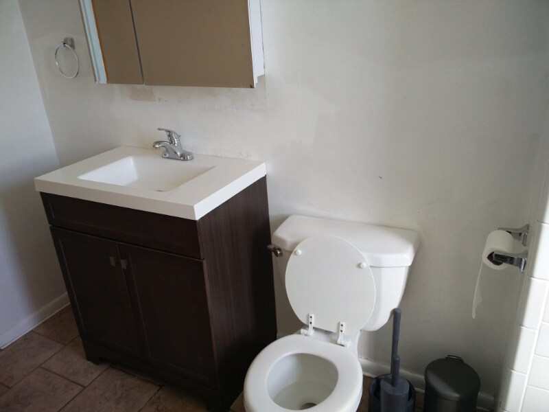 Building Photo - 917 West 700 S