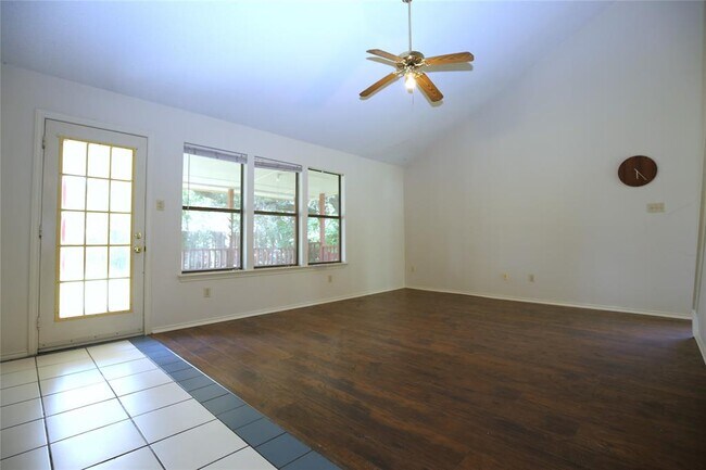 Building Photo - 6909 Riverton Dr