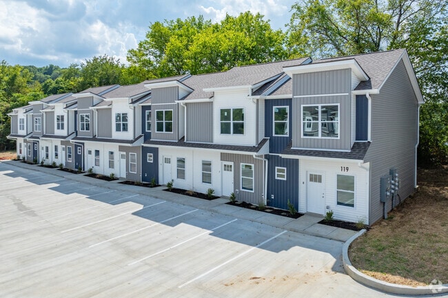 Building Photo - Caney Commons