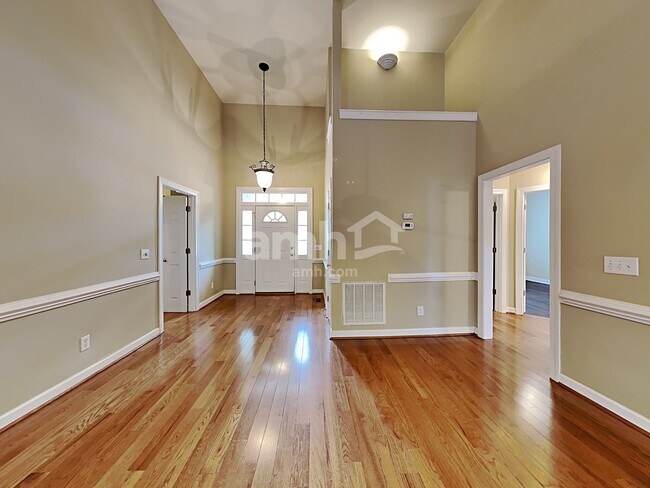Building Photo - 1100 Secotan Place