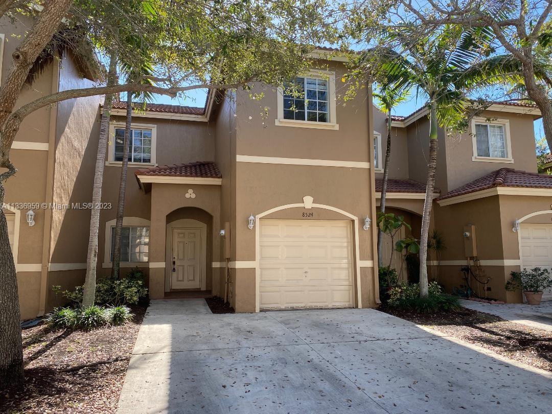 Foto principal - 8524 SW 214th Way
