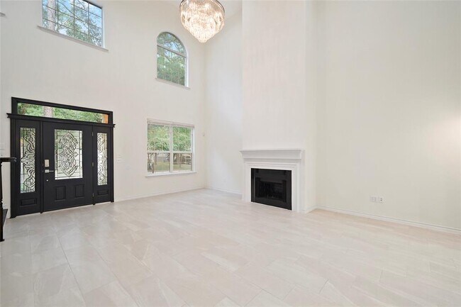Foto del edificio - 3611 Spy Glass Hill Dr