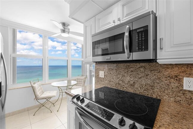 Foto del edificio - 4280 Galt Ocean Dr