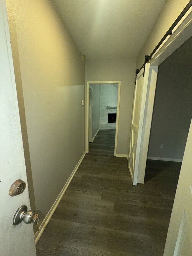 Foto del edificio - 16815 Methil Dr