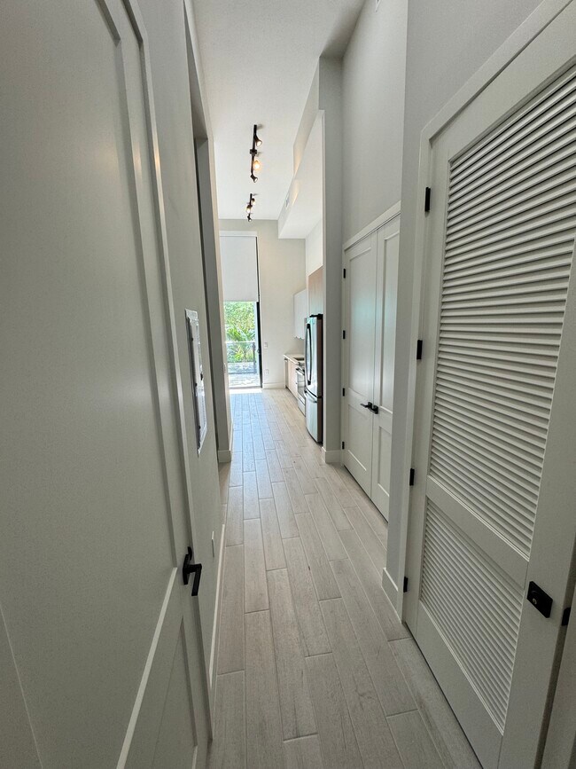 Foto del edificio - 8226 NW 34th St