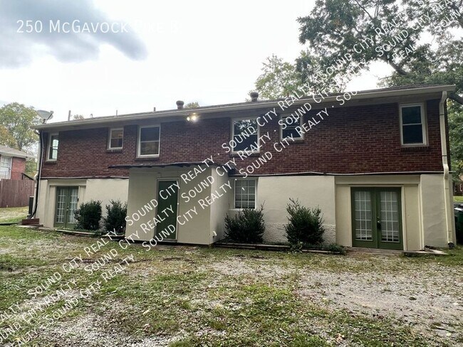 Foto del edificio - DONELSON 1 Bed/1 Bath - Close to Everythin...