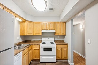 Building Photo - Newberry Parc